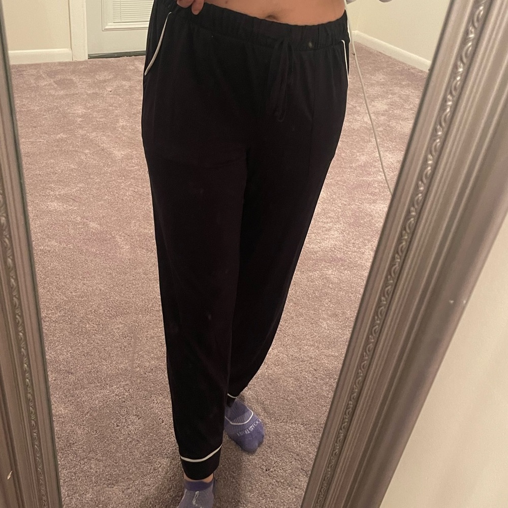 Black Pajama Lounge Pants – Size M